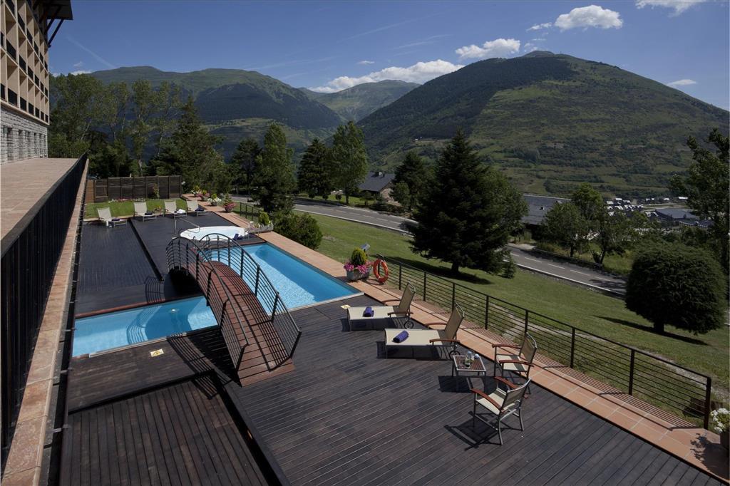 Parador De Vielha Exteriér fotografie