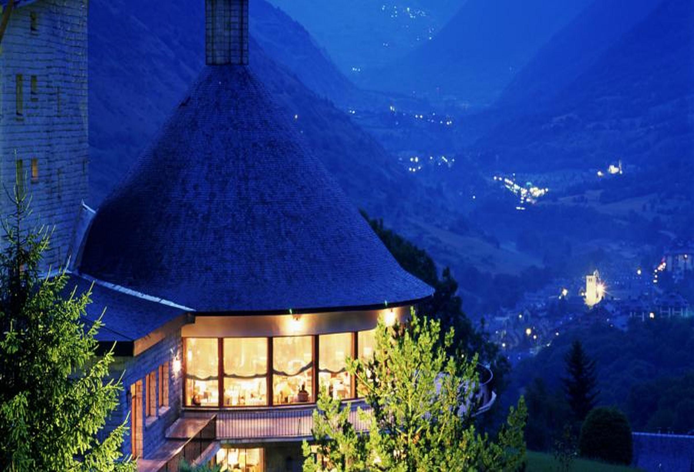 Parador De Vielha Exteriér fotografie