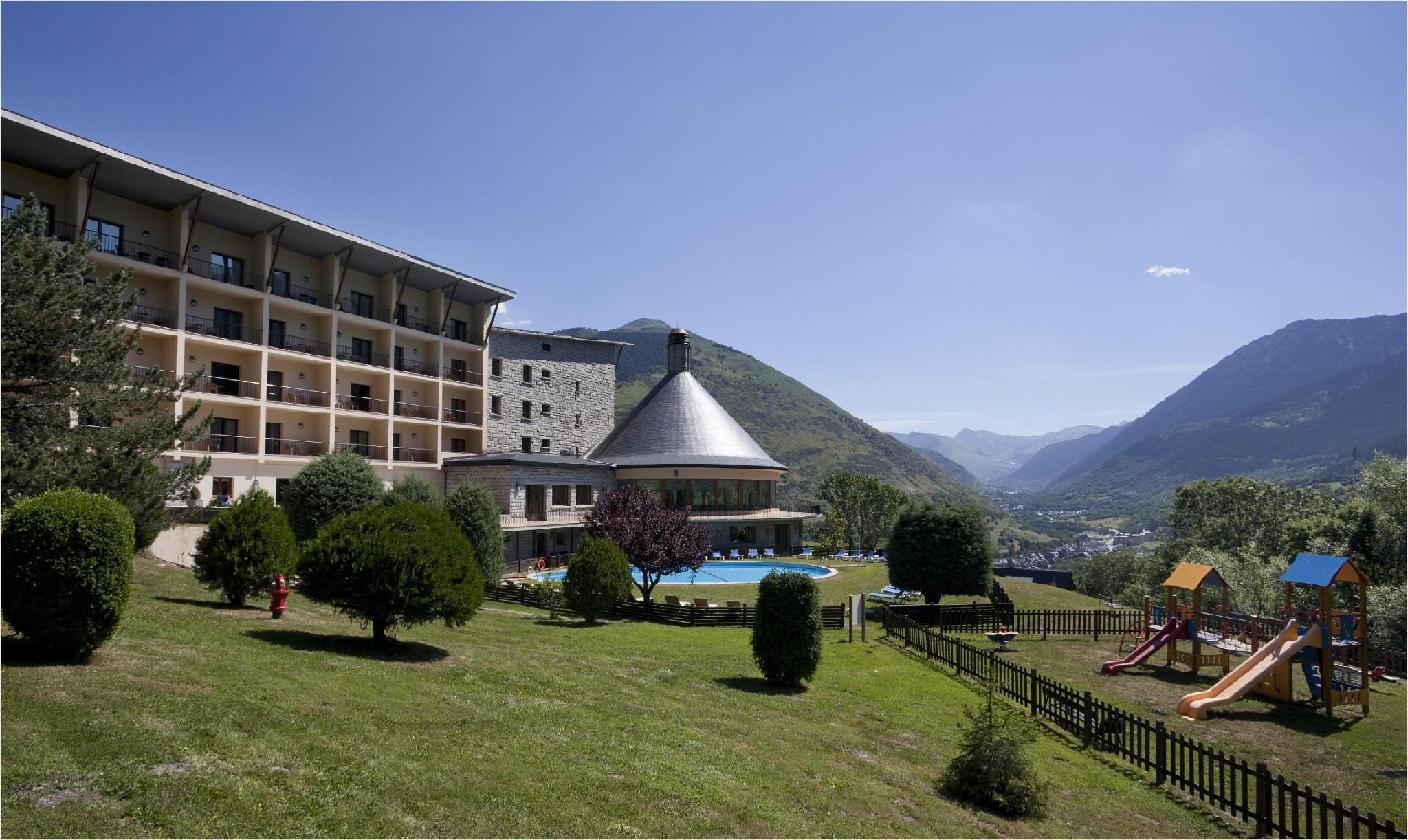 Parador De Vielha Exteriér fotografie
