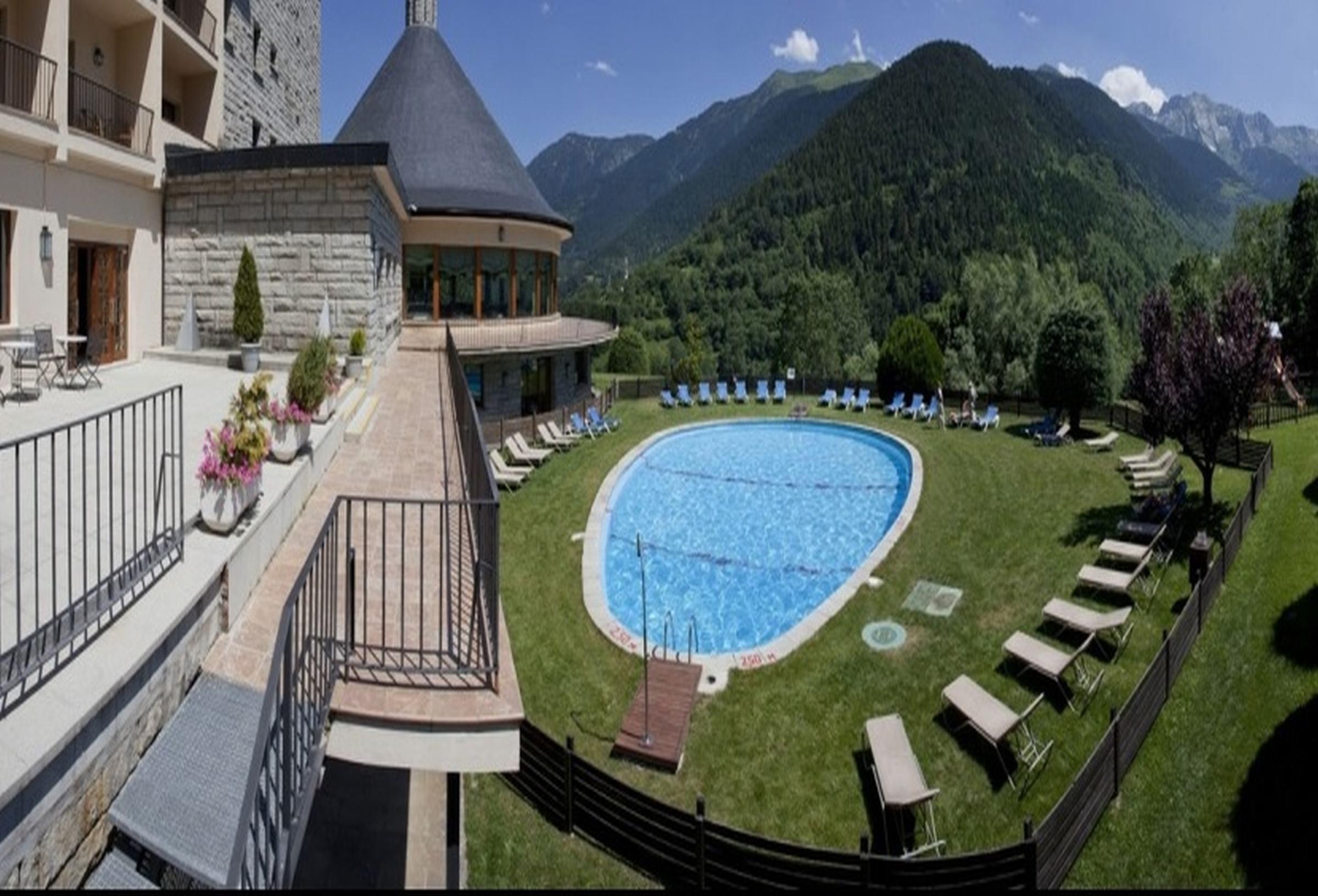 Parador De Vielha Exteriér fotografie
