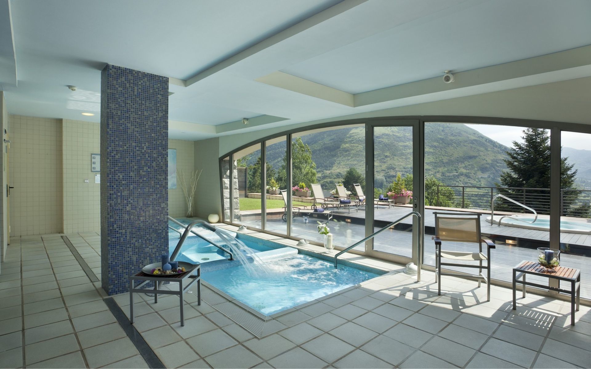 Parador De Vielha Exteriér fotografie